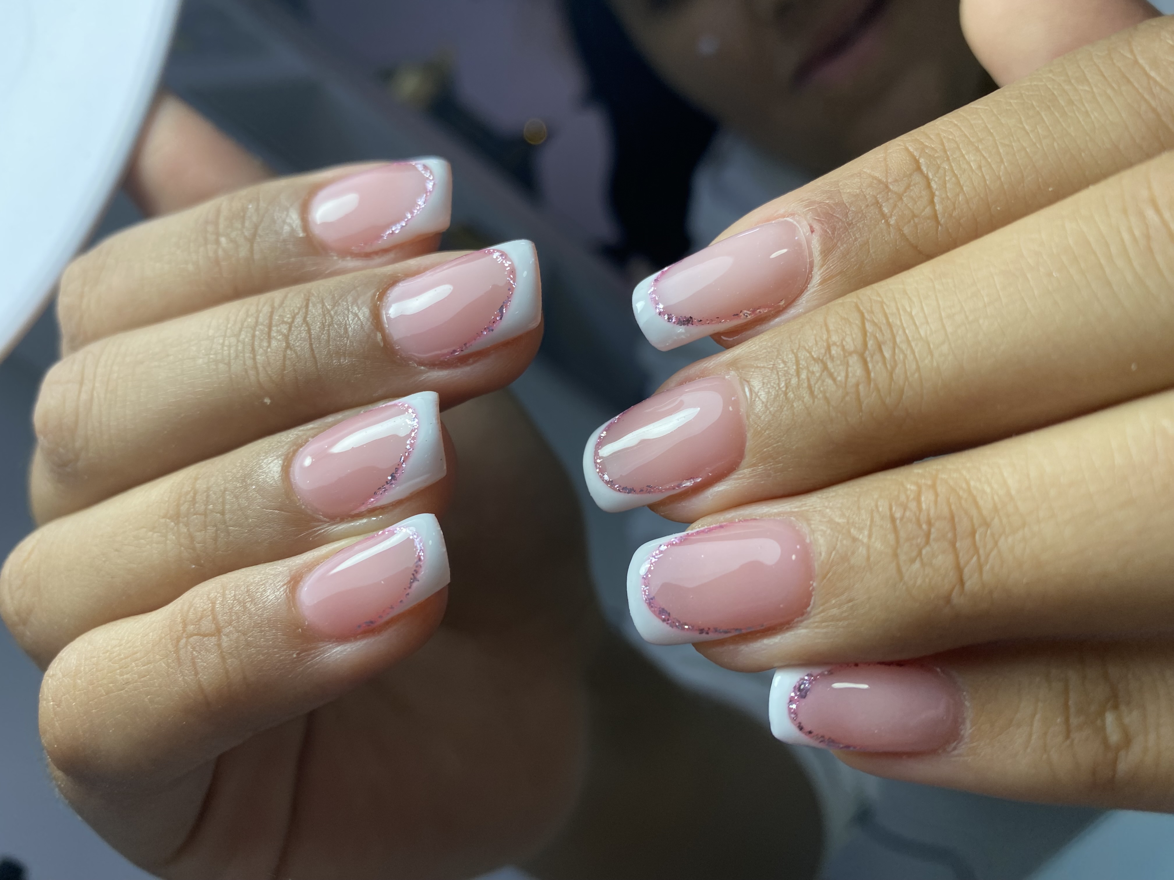 ESMALTADO SEMIPERMANENTE